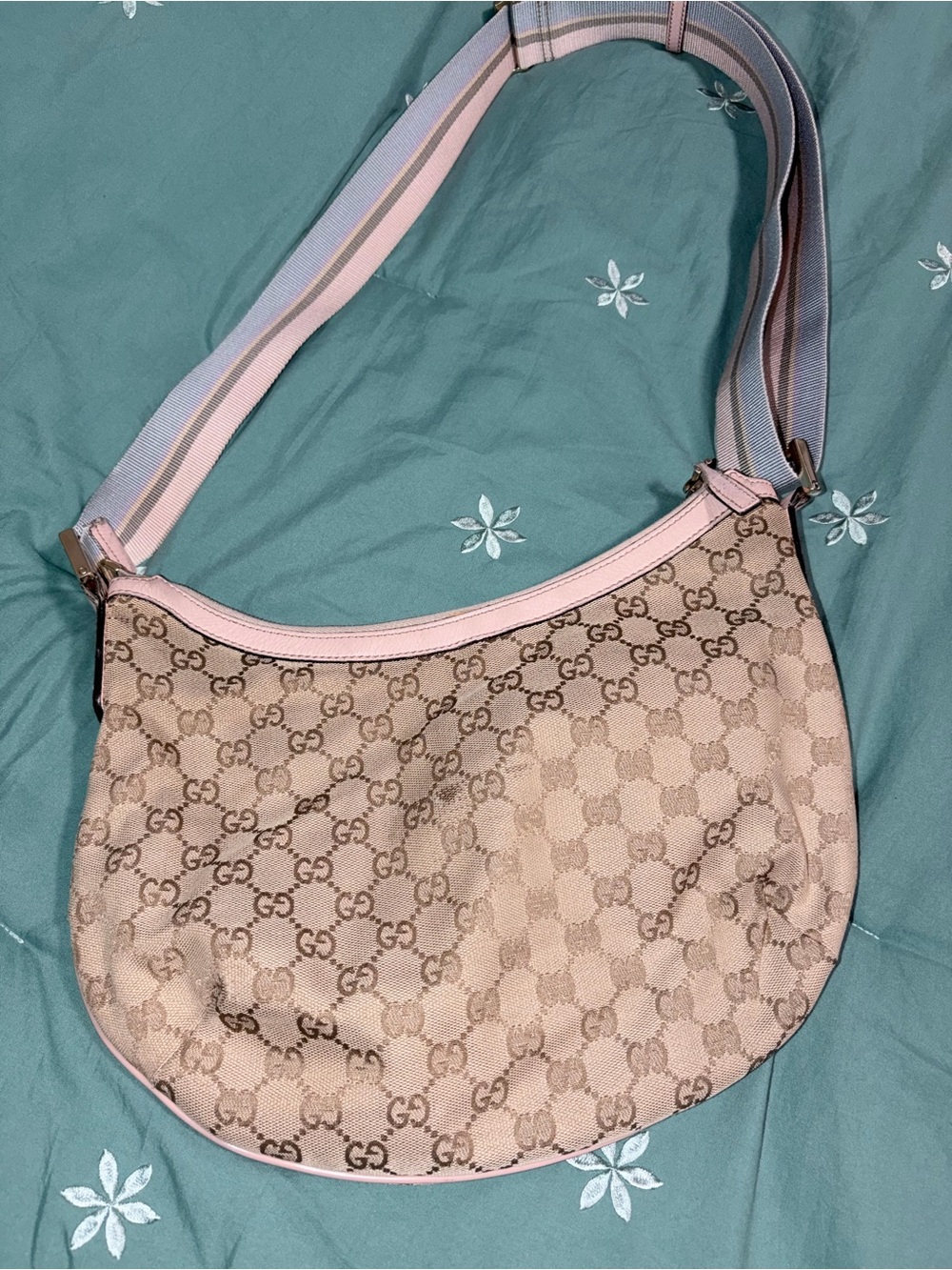 Gucci Beige GG Canvas Hobo with Pink Trim and Strap - Picture 13 of 13
